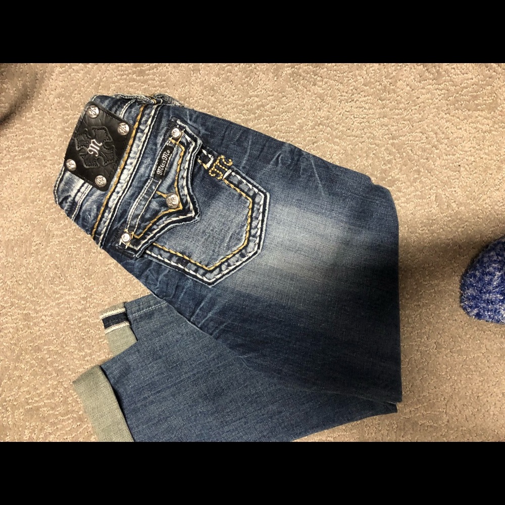 Miss Me cropped jeans